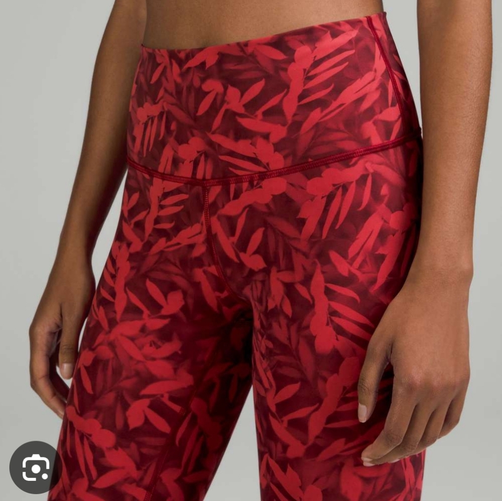 Lululemon Wunder Under Size 8 Leggings